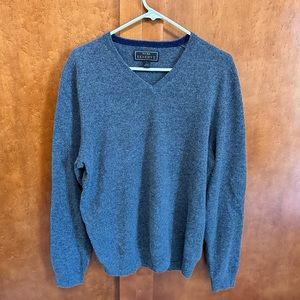 Jos A Bank 100% cashmere sweater